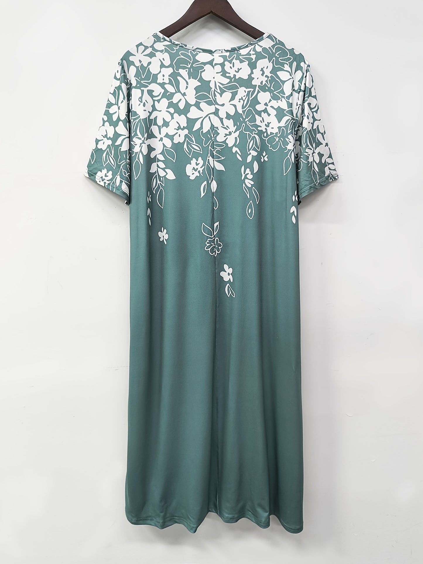 Elegant Floral Print Plus Size Midi Dress with Pockets - Crew Neck,