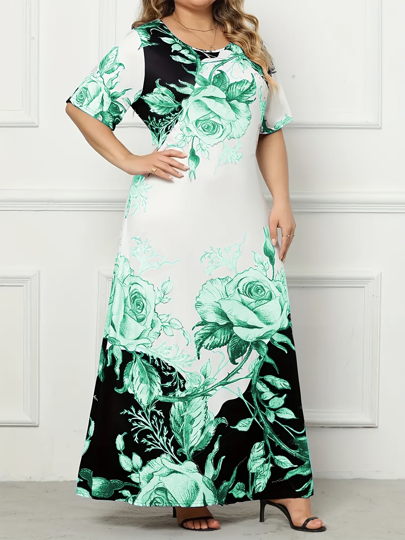 Plus Size Floral Print Dress, Elegant Short Sleeve Crew Neck Dress For Spring & Summer, Women's Plus Size Clothing