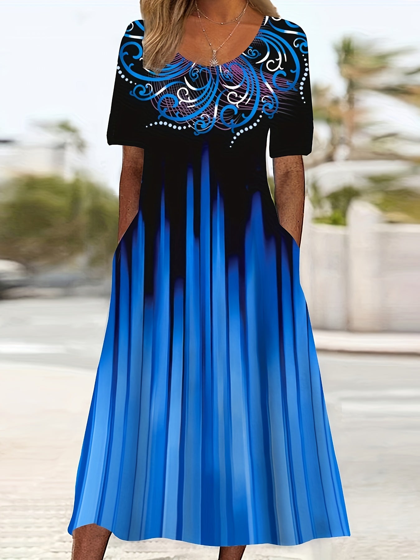 Plus Size Women's Casual Maxi Dress with Pockets - Short Sleeve, Round Neck,